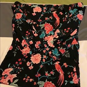 Off-the-shoulder shirt